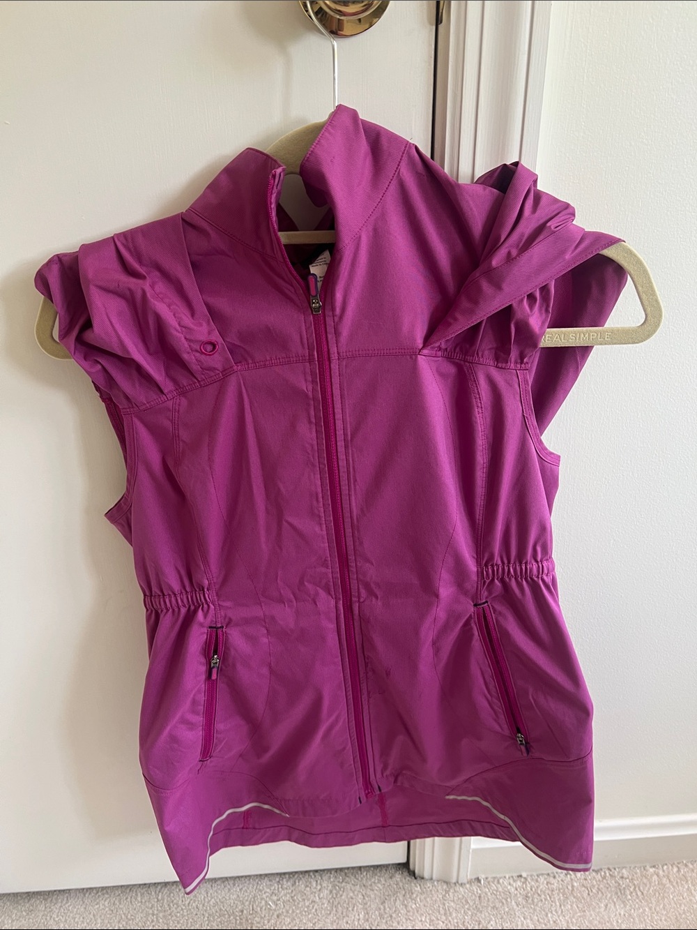 Lululemon Magenta Sleeveless Zip-Up Active Vest